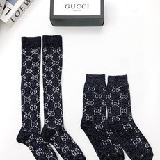 配包装 🌟【一盒2 双】 🌟Gucci 古奇 爆款金银丝长筒袜 中筒袜,超级火爆小腿袜🔥双针针织混纺金银丝材质,超完美结 配包装 🌟【一盒2 双】 🌟Gucci 古奇 爆款金银丝长筒袜 中筒袜,超级火爆小腿袜🔥双针针织混纺金银丝材质,超完美结