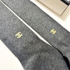 配包装 🌟【一盒一双】 🌟Chanel 香奈儿 经典双C字母logo纯棉长筒袜 小腿袜 🌟ins爆款!专柜在售ing 配包装 🌟【一盒一双】 🌟Chanel 香奈儿 经典双C字母logo纯棉长筒袜 小腿袜 🌟ins爆款!专柜在售ing