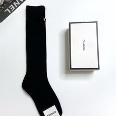 配包装 🌟【一盒一双】 🌟Chanel 香奈儿 经典字母logo纯棉长筒袜 小腿袜 🌟重工装饰个性时尚 🌟ins爆款! 配包装 🌟【一盒一双】 🌟Chanel 香奈儿 经典字母logo纯棉长筒袜 小腿袜 🌟重工装饰个性时尚 🌟ins爆款!