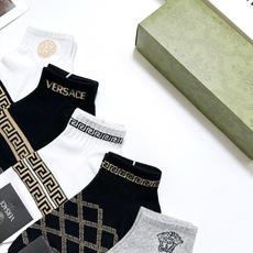配包装 🌟【一盒5双】男女同款 🌟Versace 范思哲 经典logo 纯棉短袜 ,ins超火爆短袜,纯棉面料,潮 配包装 🌟【一盒5双】男女同款 🌟Versace 范思哲 经典logo 纯棉短袜 ,ins超火爆短袜,纯棉面料,潮