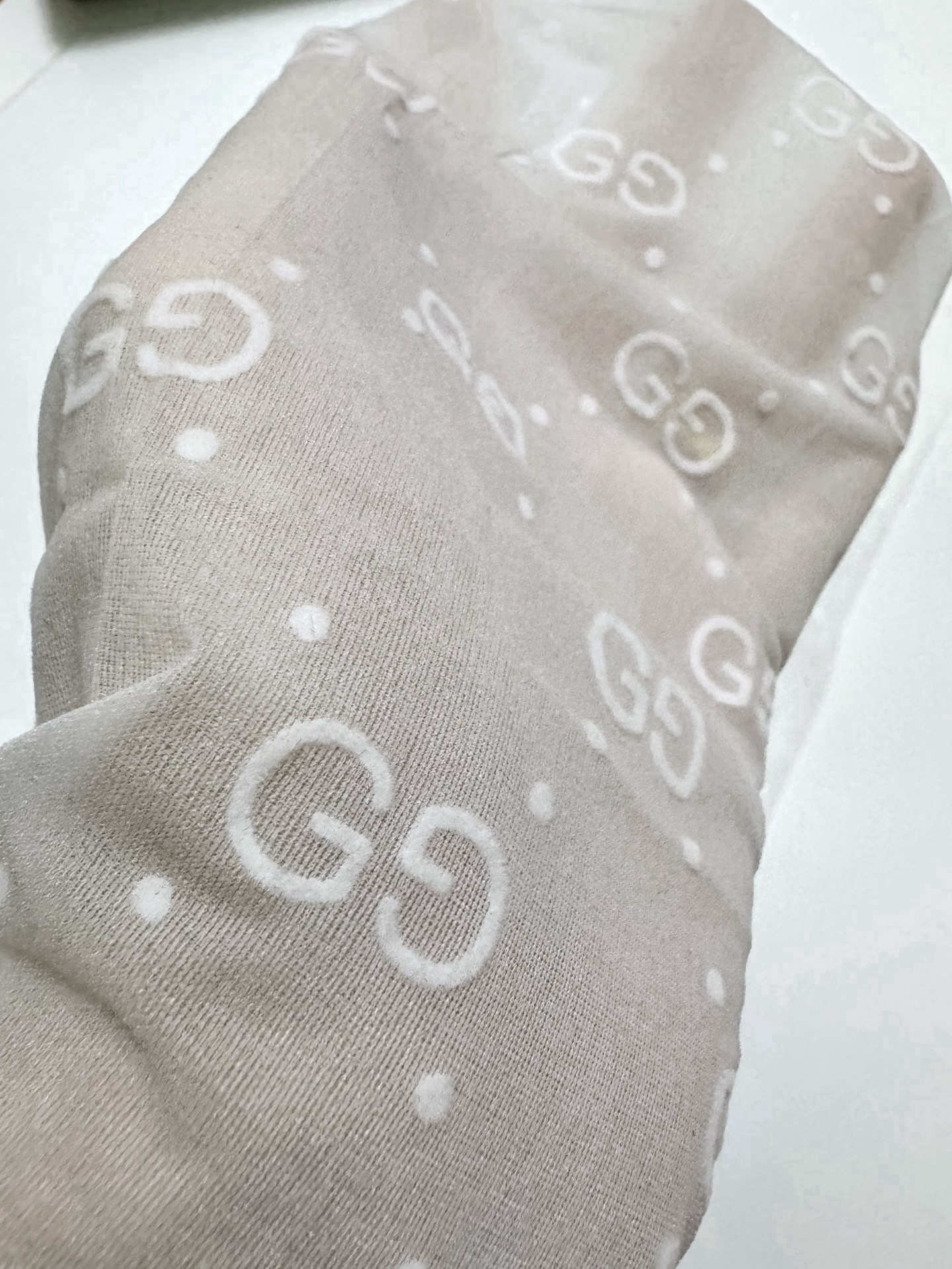 配包装 【一盒一双】🌟Gucci古奇爆款双G字母植绒丝袜 🌟好看到爆炸 ,欧美大牌丝袜🔥 🌟潮人秋冬必备单品 ,搭配起来 配包装 【一盒一双】🌟Gucci古奇爆款双G字母植绒丝袜 🌟好看到爆炸 ,欧美大牌丝袜🔥 🌟潮人秋冬必备单品 ,搭配起来