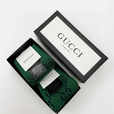 配包装 🌟【一盒2 双】 🌟Gucci 古奇 爆款金银丝长筒袜 中筒袜,超级火爆小腿袜🔥双针针织混纺金银丝材质,超完美结 配包装 🌟【一盒2 双】 🌟Gucci 古奇 爆款金银丝长筒袜 中筒袜,超级火爆小腿袜🔥双针针织混纺金银丝材质,超完美结
