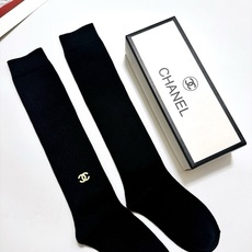 配包装 🌟【一盒一双】 🌟Chanel 香奈儿 经典双C字母logo纯棉长筒袜 小腿袜 🌟ins爆款!专柜在售ing 配包装 🌟【一盒一双】 🌟Chanel 香奈儿 经典双C字母logo纯棉长筒袜 小腿袜 🌟ins爆款!专柜在售ing