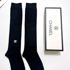 配包装 🌟【一盒一双】 🌟Chanel 香奈儿 经典双C字母logo纯棉长筒袜 小腿袜 🌟ins爆款!专柜在售ing 配包装 🌟【一盒一双】 🌟Chanel 香奈儿 经典双C字母logo纯棉长筒袜 小腿袜 🌟ins爆款!专柜在售ing