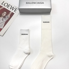 配包装 🌟【一盒2双】 🌟 巴黎世家 balenciaga 经典字母 长筒袜 短筒袜🔥双针针织材质,超完美结合,款式经典 配包装 🌟【一盒2双】 🌟 巴黎世家 balenciaga 经典字母 长筒袜 短筒袜🔥双针针织材质,超完美结合,款式经典