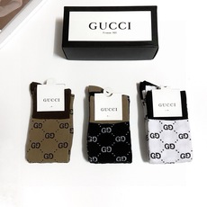 配包装 🌟【一盒3 双】 🌟Gucci 古奇 爆款双G字母 长筒袜 小腿袜 🔥专柜同步发售ing ,巨多明星红人同款! 配包装 🌟【一盒3 双】 🌟Gucci 古奇 爆款双G字母 长筒袜 小腿袜 🔥专柜同步发售ing ,巨多明星红人同款!