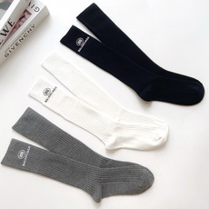 配包装 🌟【一盒一双】 🌟巴黎世家 balenciaga 经典字母logo纯棉长筒袜 小腿袜 🌟重工装饰个性时尚 🌟i 配包装 🌟【一盒一双】 🌟巴黎世家 balenciaga 经典字母logo纯棉长筒袜 小腿袜 🌟重工装饰个性时尚 🌟i