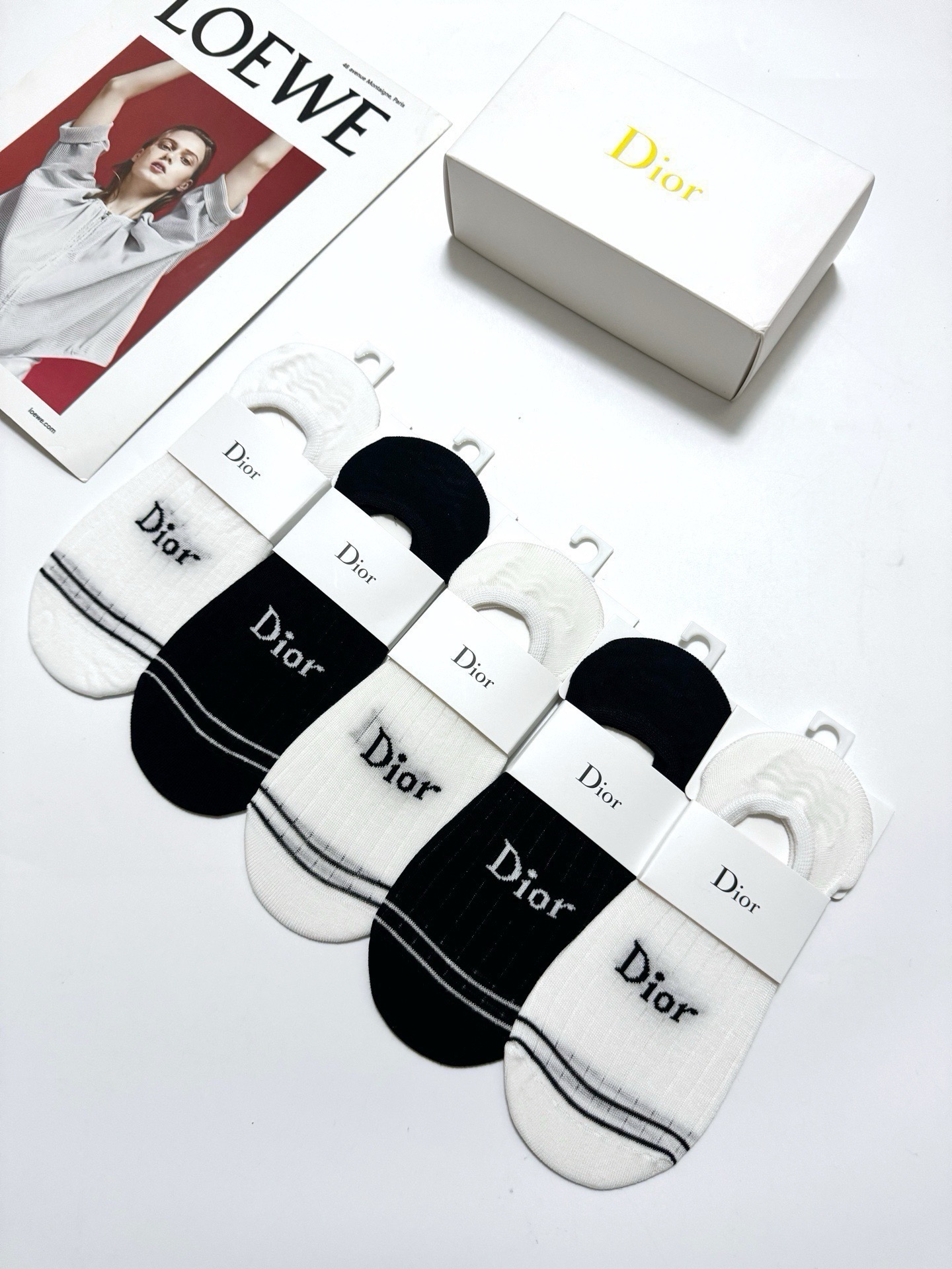 配包装 🌟【一盒5双】  🌟Dior 迪奥 经典字母logo 纯棉船袜   ，ins超火爆条纹短袜，纯棉面料，潮人必备 