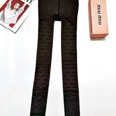 【加厚款 克重100g】 配包装 🌟【一盒一双】 🌟缪缪 miumiu ins爆款,秋冬加厚丝袜 ,水光黑丝透肤打底连 【加厚款 克重100g】 配包装 🌟【一盒一双】 🌟缪缪 miumiu ins爆款,秋冬加厚丝袜 ,水光黑丝透肤打底连