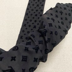 【加厚款】 配包装 🌟【一盒一双】 🌟LV 路易威登 ins爆款,秋冬加厚丝袜 ,水光黑丝透肤打底连裤袜🌟对版高货!超 【加厚款】 配包装 🌟【一盒一双】 🌟LV 路易威登 ins爆款,秋冬加厚丝袜 ,水光黑丝透肤打底连裤袜🌟对版高货!超