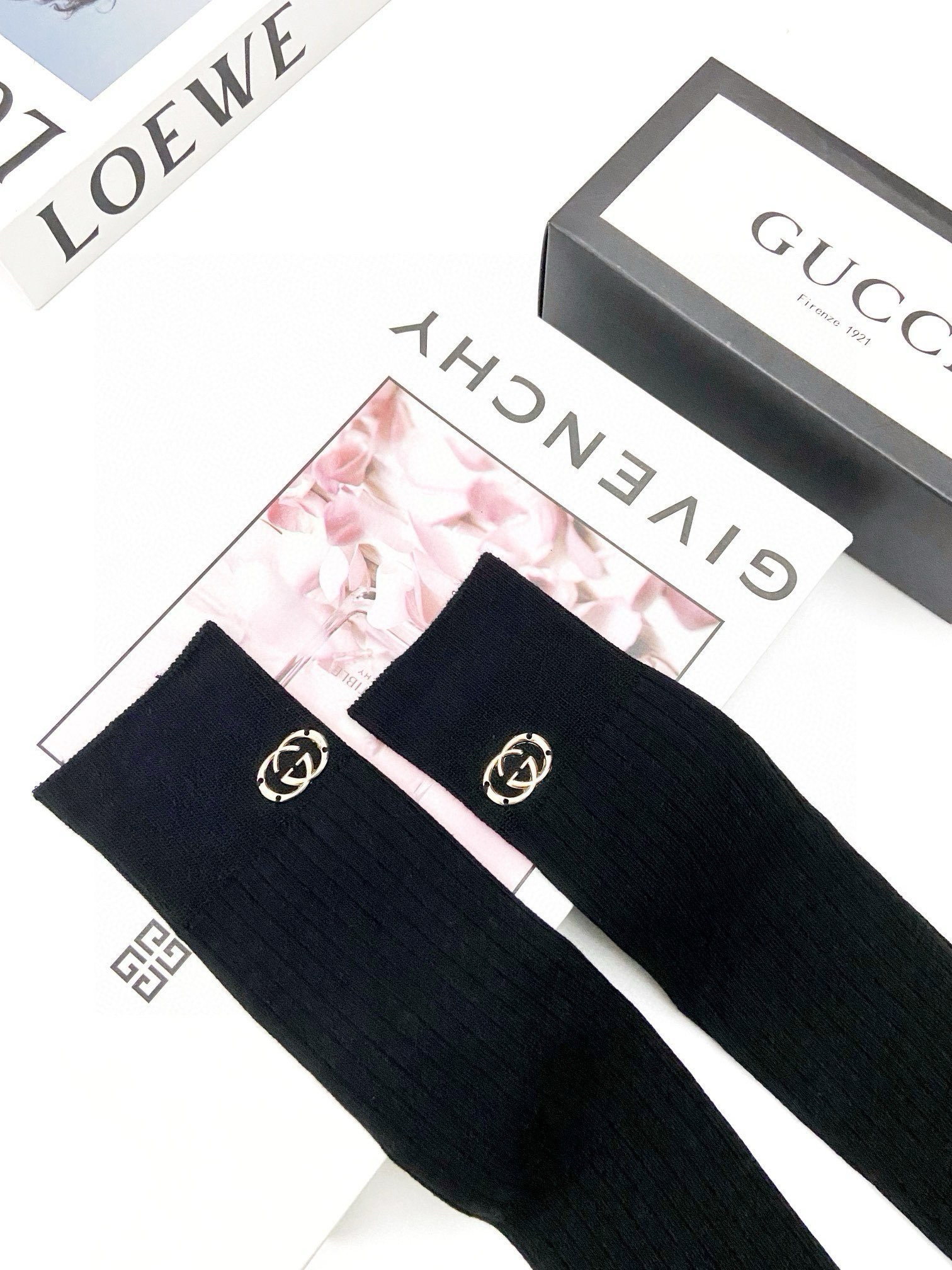 配包装 🌟【一盒一双】 🌟Gucci 古琦  经典字母logo纯棉长筒袜  小腿袜 🌟重工装饰个性时尚 🌟ins爆款！专