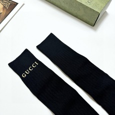 配包装 🌟【一盒一双】 🌟Gucci 古琦 经典字母logo纯棉长筒袜 小腿袜 🌟重工装饰个性时尚 🌟ins爆款!专柜 配包装 🌟【一盒一双】 🌟Gucci 古琦 经典字母logo纯棉长筒袜 小腿袜 🌟重工装饰个性时尚 🌟ins爆款!专柜