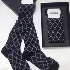 配包装 🌟【一盒一双】 🌟Chanel 香奈儿 爆款菱格长筒袜 小腿袜,金银丝混纺材质,超完美配色,款式经典,专柜同步发 配包装 🌟【一盒一双】 🌟Chanel 香奈儿 爆款菱格长筒袜 小腿袜,金银丝混纺材质,超完美配色,款式经典,专柜同步发