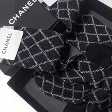 配包装 🌟【一盒一双】 🌟Chanel 香奈儿 爆款菱格长筒袜 小腿袜,金银丝混纺材质,超完美配色,款式经典,专柜同步发 配包装 🌟【一盒一双】 🌟Chanel 香奈儿 爆款菱格长筒袜 小腿袜,金银丝混纺材质,超完美配色,款式经典,专柜同步发