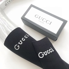配包装 🌟【一盒一双】 🌟 Gucci 古琦 爆款经典字母 长筒袜 小腿袜🔥双针针织材质,超完美结合,款式经典,专柜同步 配包装 🌟【一盒一双】 🌟 Gucci 古琦 爆款经典字母 长筒袜 小腿袜🔥双针针织材质,超完美结合,款式经典,专柜同步