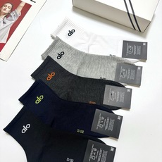 配包装 🌟【一盒5 双】 🌟alo 字母logo纯棉中筒袜 男士福利款 🌟ins爆款!专柜在售ing 🌟好看到爆炸 ! 配包装 🌟【一盒5 双】 🌟alo 字母logo纯棉中筒袜 男士福利款 🌟ins爆款!专柜在售ing 🌟好看到爆炸 !