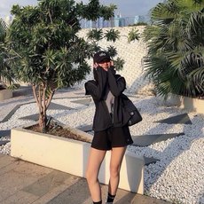 配包装 🌟【一盒3双】 🌟 alo 经典字母logo 纯棉中筒袜 ,ins超火爆小腿短袜,纯棉面料,潮人必备 ,经 配包装 🌟【一盒3双】 🌟 alo 经典字母logo 纯棉中筒袜 ,ins超火爆小腿短袜,纯棉面料,潮人必备 ,经