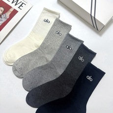 配包装 🌟【一盒5 双】 🌟alo 经典刺绣字母logo 纯棉中筒袜 ,ins超火爆小腿袜,纯棉面料,潮人必备 , 配包装 🌟【一盒5 双】 🌟alo 经典刺绣字母logo 纯棉中筒袜 ,ins超火爆小腿袜,纯棉面料,潮人必备 ,