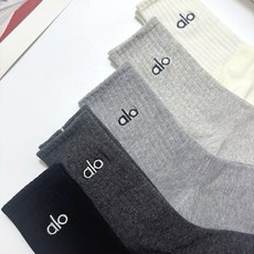 配包装 🌟【一盒5 双】 🌟alo 经典刺绣字母logo 纯棉中筒袜 ,ins超火爆小腿袜,纯棉面料,潮人必备 , 配包装 🌟【一盒5 双】 🌟alo 经典刺绣字母logo 纯棉中筒袜 ,ins超火爆小腿袜,纯棉面料,潮人必备 ,