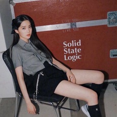 配包装 🌟【一盒一双】 🌟Chanel 香奈儿 经典字母logo纯棉长筒袜 小腿袜 🌟重工装饰个性时尚 🌟ins爆款! 配包装 🌟【一盒一双】 🌟Chanel 香奈儿 经典字母logo纯棉长筒袜 小腿袜 🌟重工装饰个性时尚 🌟ins爆款!