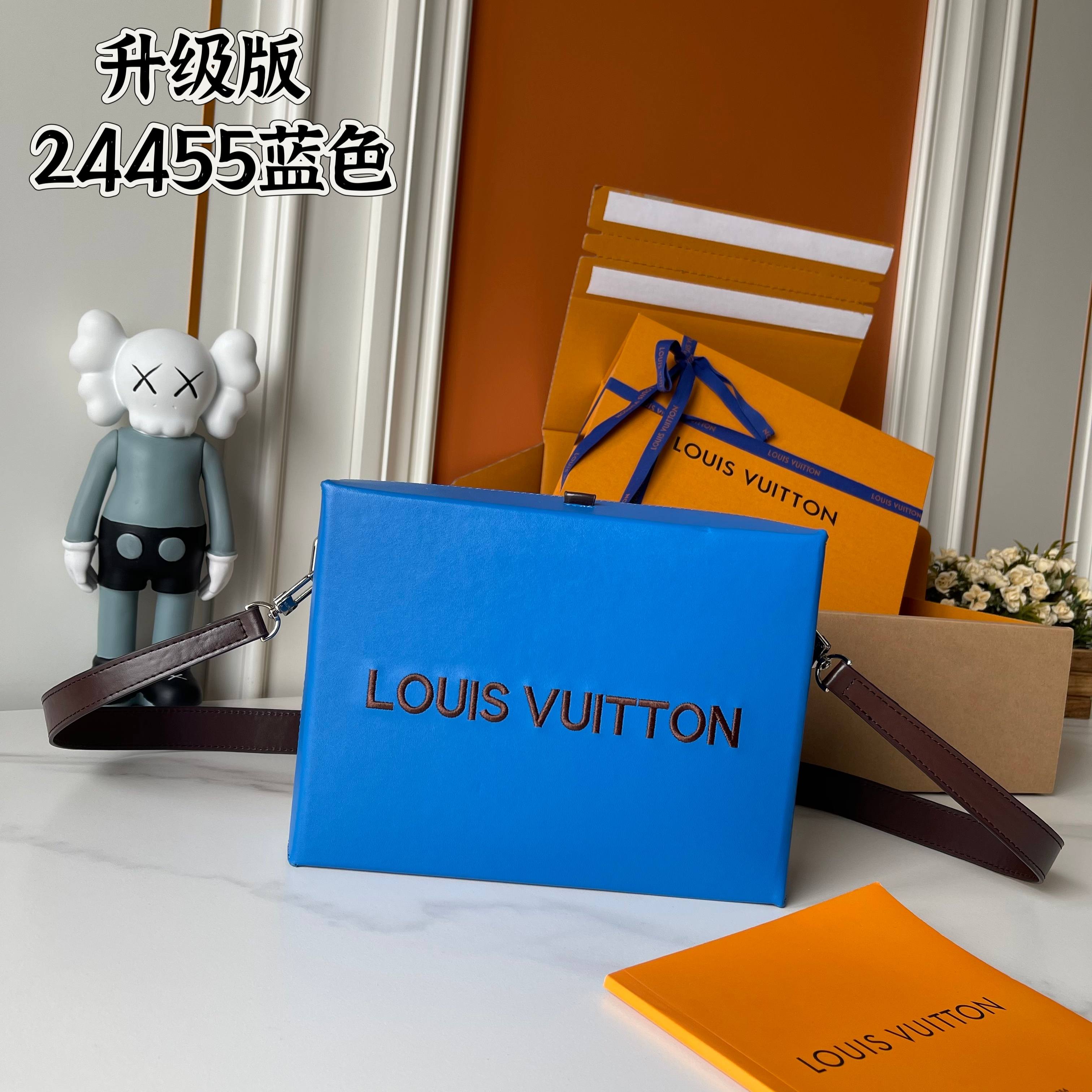 Louis Vuitton Blue Leather Shopper Bag with Detachable Strap - Medium Size 2 a1740803014025 1516