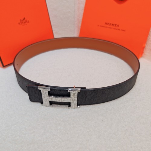 Hermes 4.0cm Reversible Leather Belt with H Buckle - Premium Quality 1 Hermes 4.0cm Reversible Leather Belt with H Buckle - Premium Quality