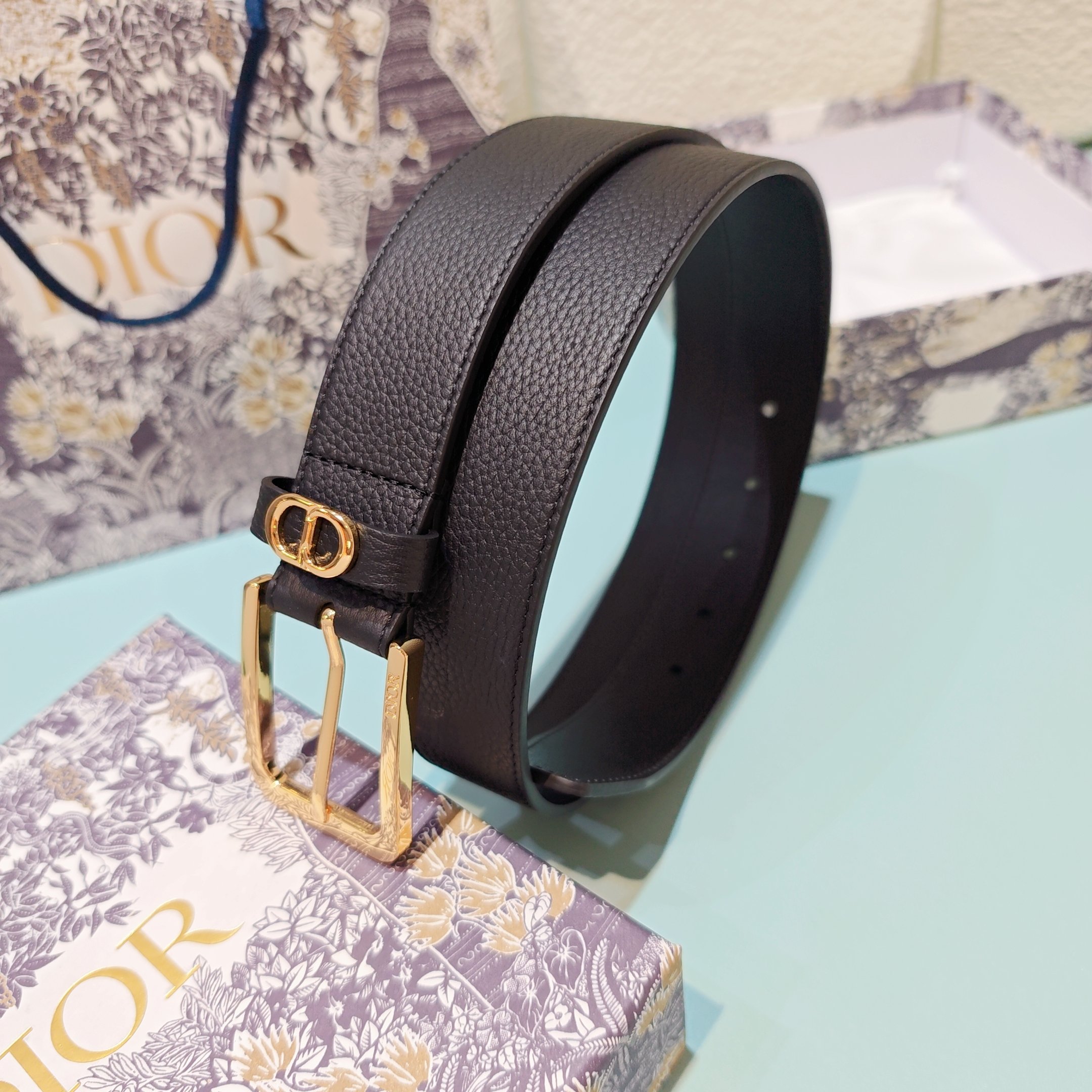 💥💥💥3.5cm 迪奥 腰带，双面头层牛皮，长度：75.80.85.90.95.100.欧，铜五金扣原版
