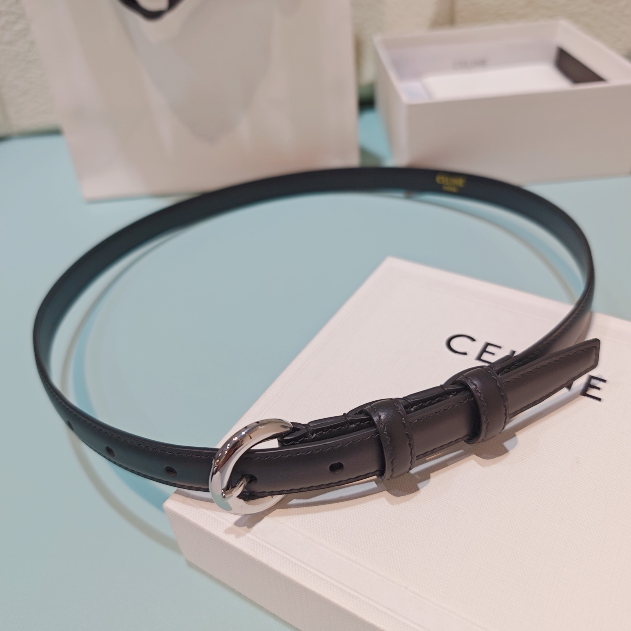 💥💥💥1.8cm赛琳CELINE腰带，双面头层牛皮，长度：75.80.85.90.95.100.欧，铜五