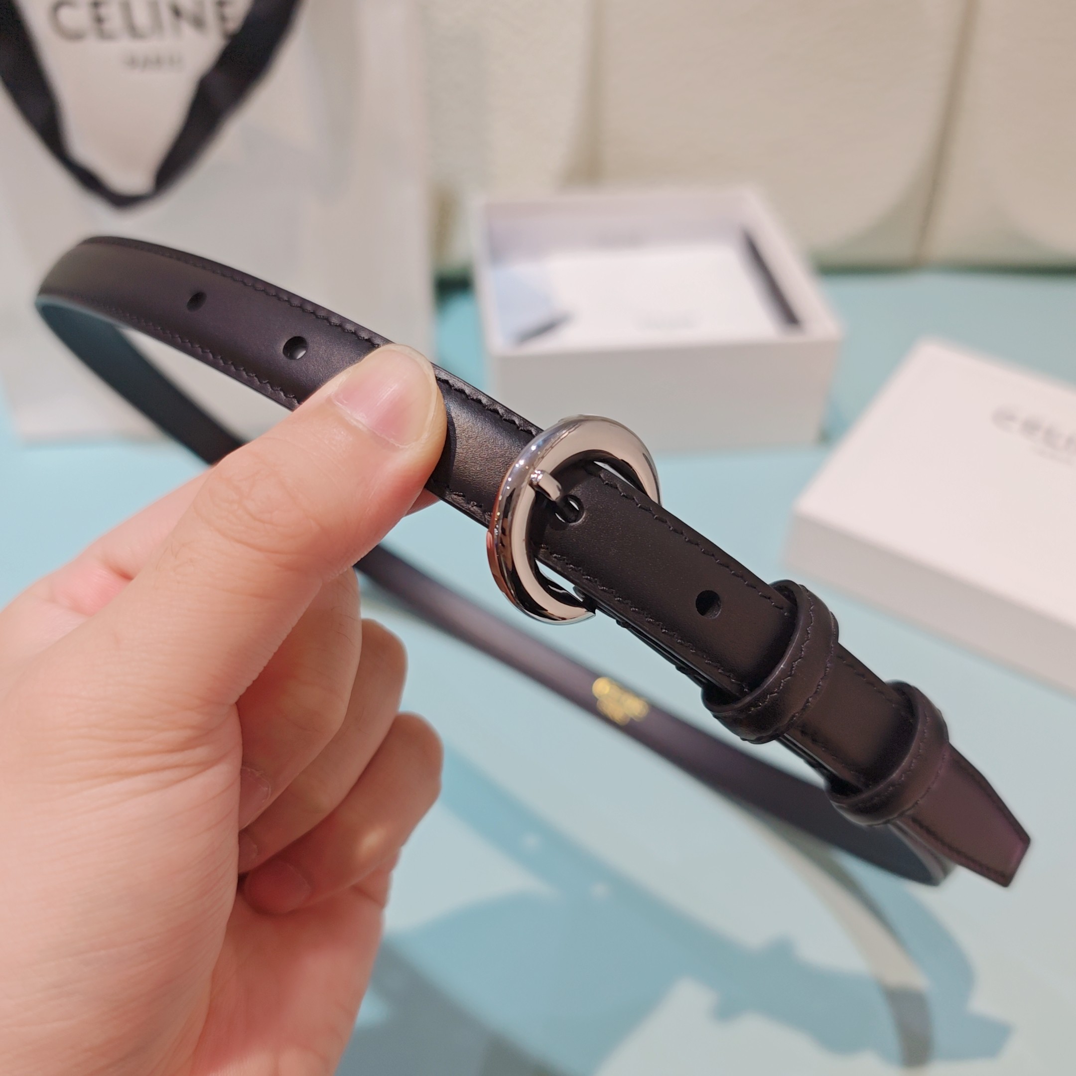 💥💥💥1.8cm赛琳CELINE腰带，双面头层牛皮，长度：75.80.85.90.95.100.欧，铜五