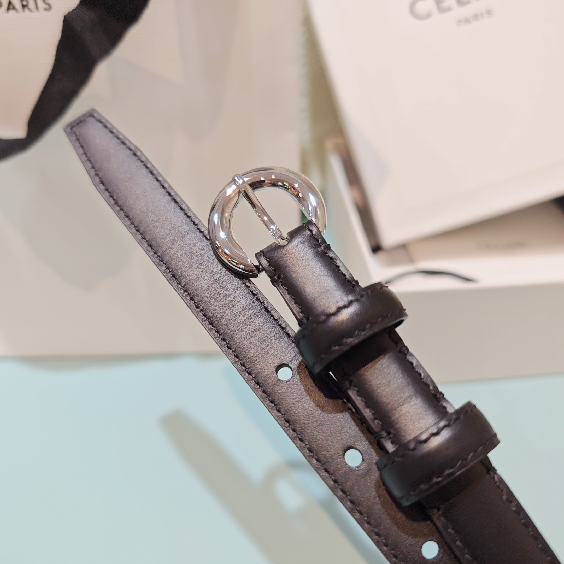 💥💥💥1.8cm赛琳CELINE腰带，双面头层牛皮，长度：75.80.85.90.95.100.欧，铜五