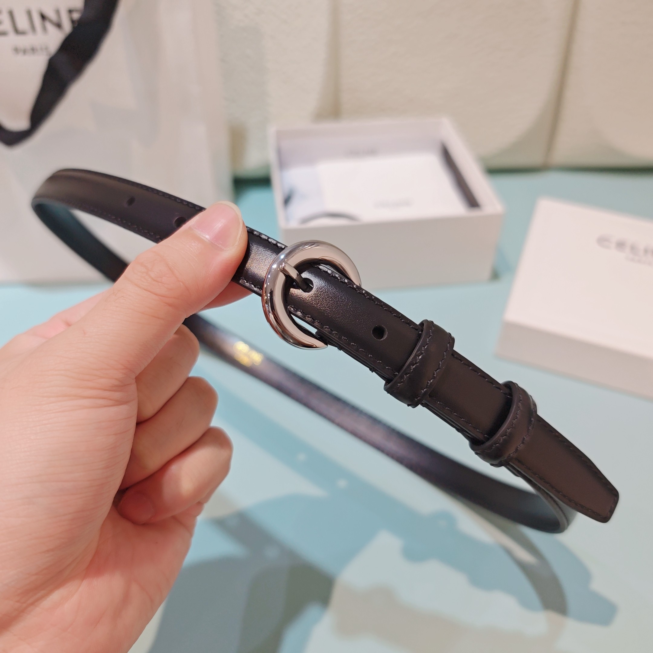 💥💥💥1.8cm赛琳CELINE腰带，双面头层牛皮，长度：75.80.85.90.95.100.欧，铜五