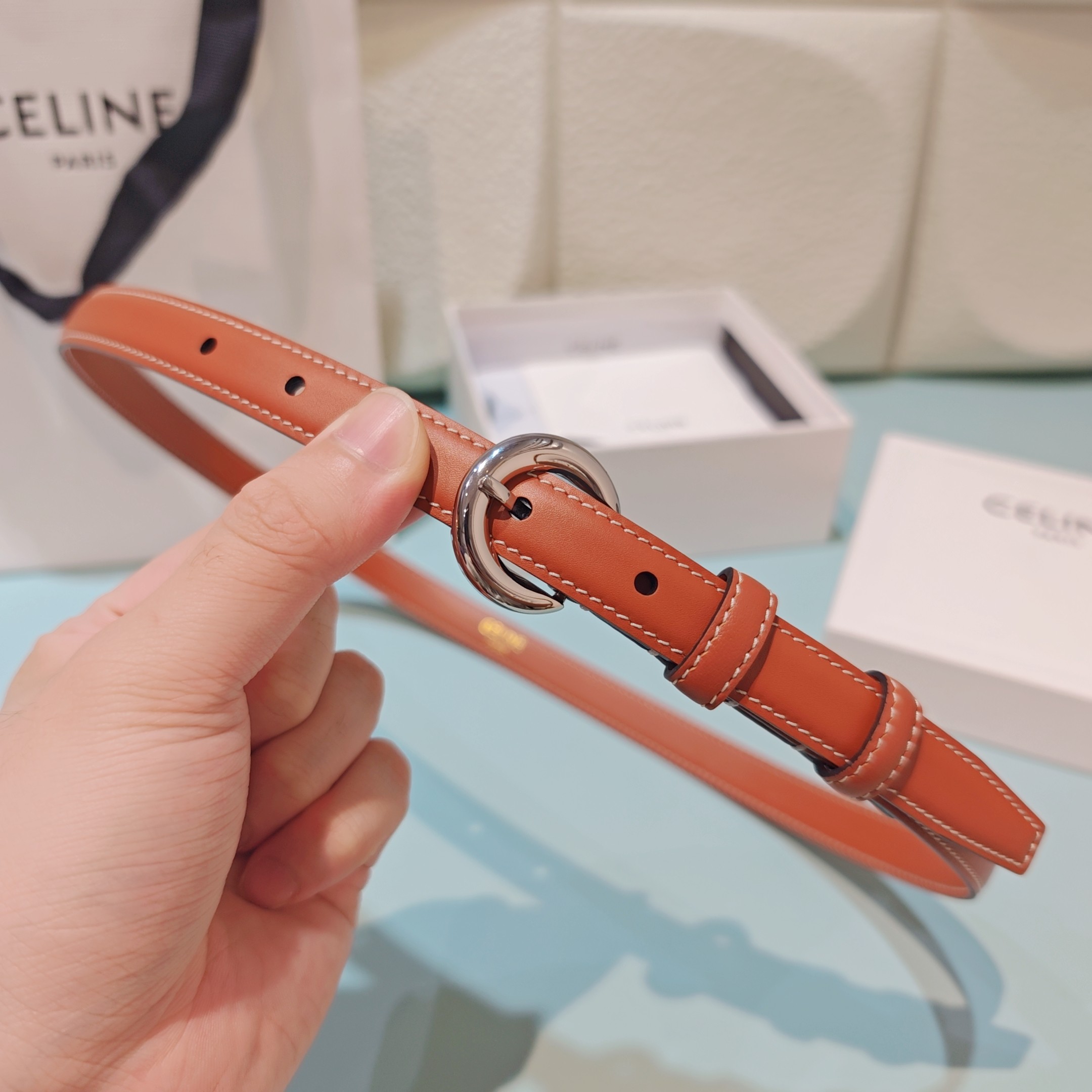 💥💥💥1.8cm赛琳CELINE腰带，双面头层牛皮，长度：75.80.85.90.95.100.欧，铜五