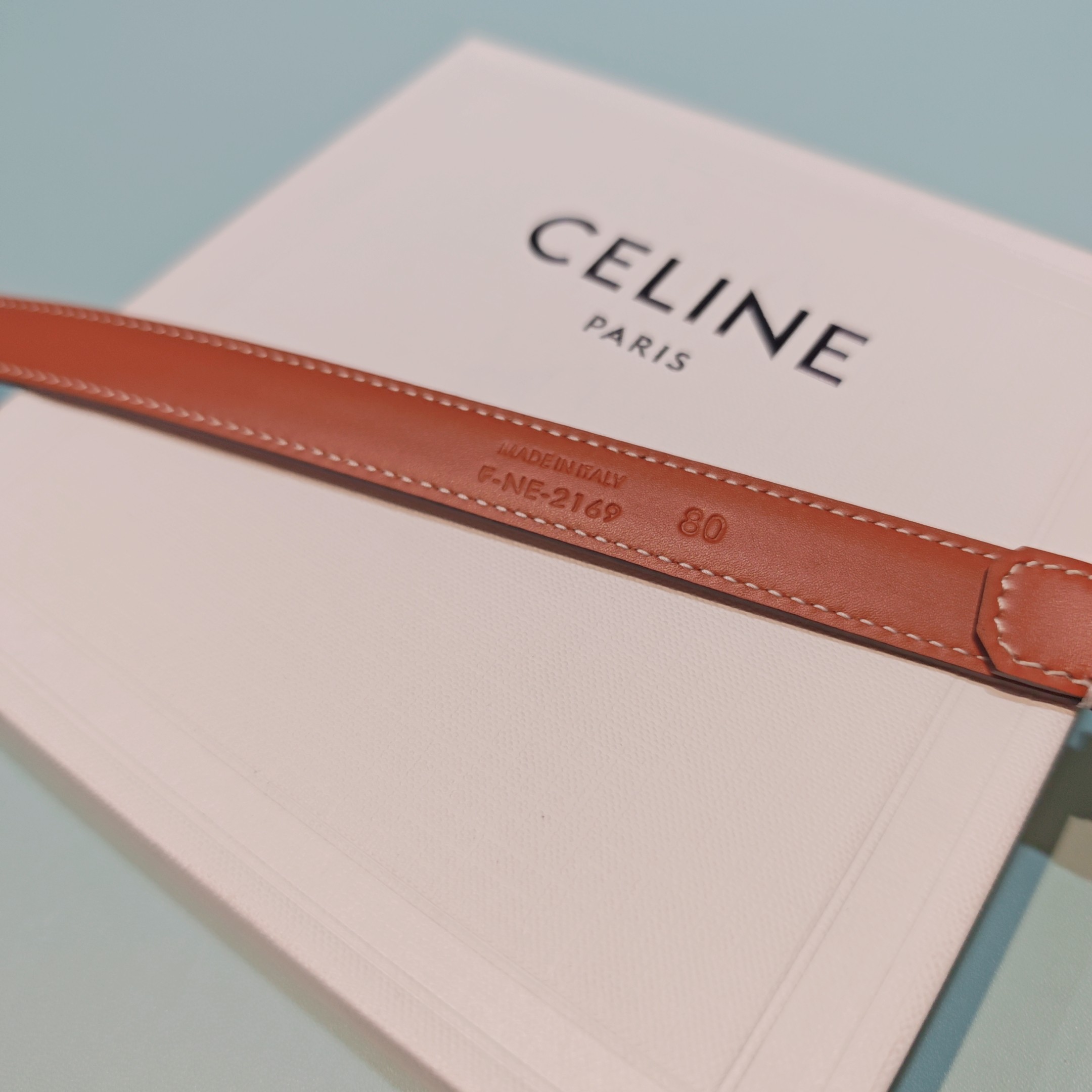 💥💥💥1.8cm赛琳CELINE腰带，双面头层牛皮，长度：75.80.85.90.95.100.欧，铜五