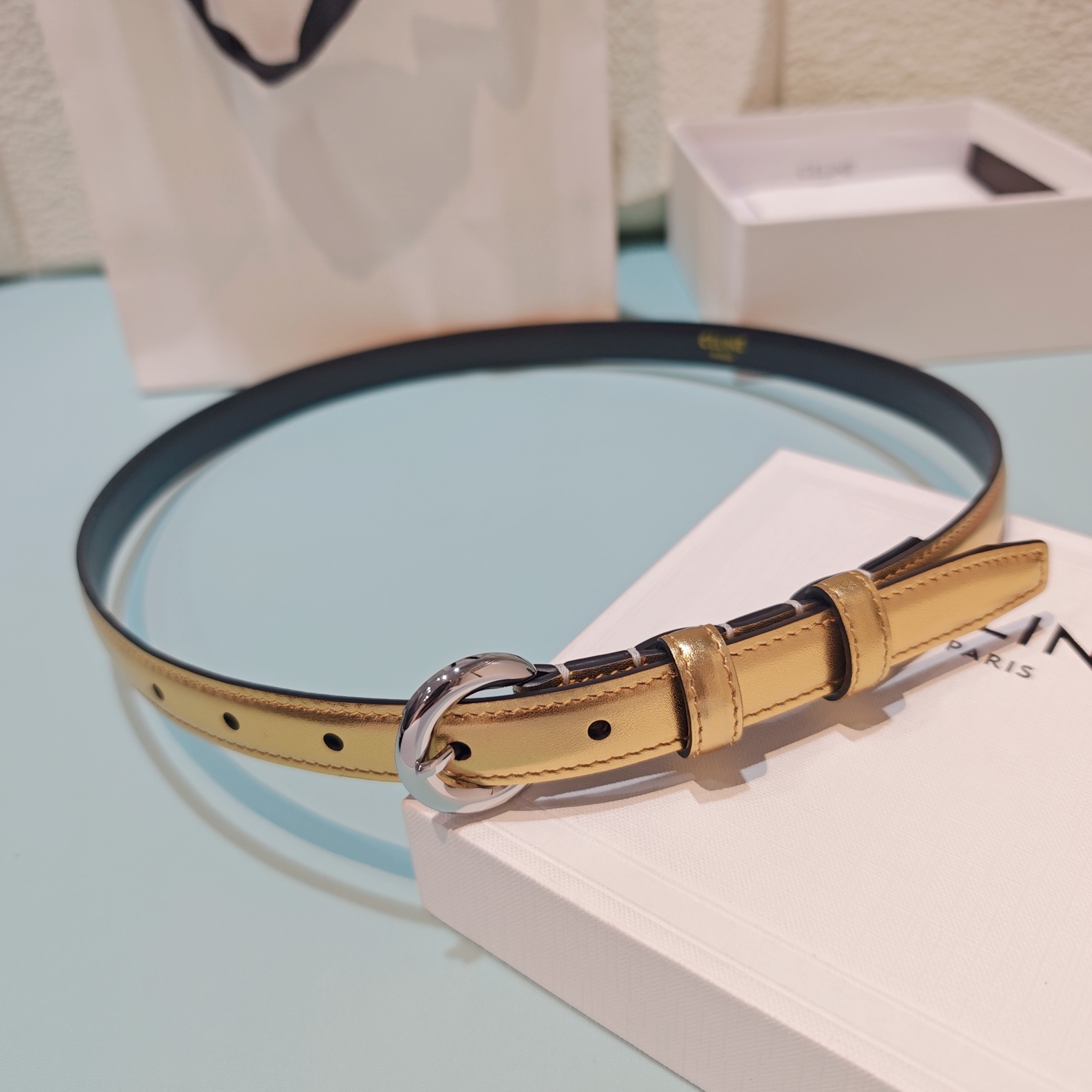 💥💥💥1.8cm赛琳CELINE腰带，双面头层牛皮，长度：75.80.85.90.95.100.欧，铜五