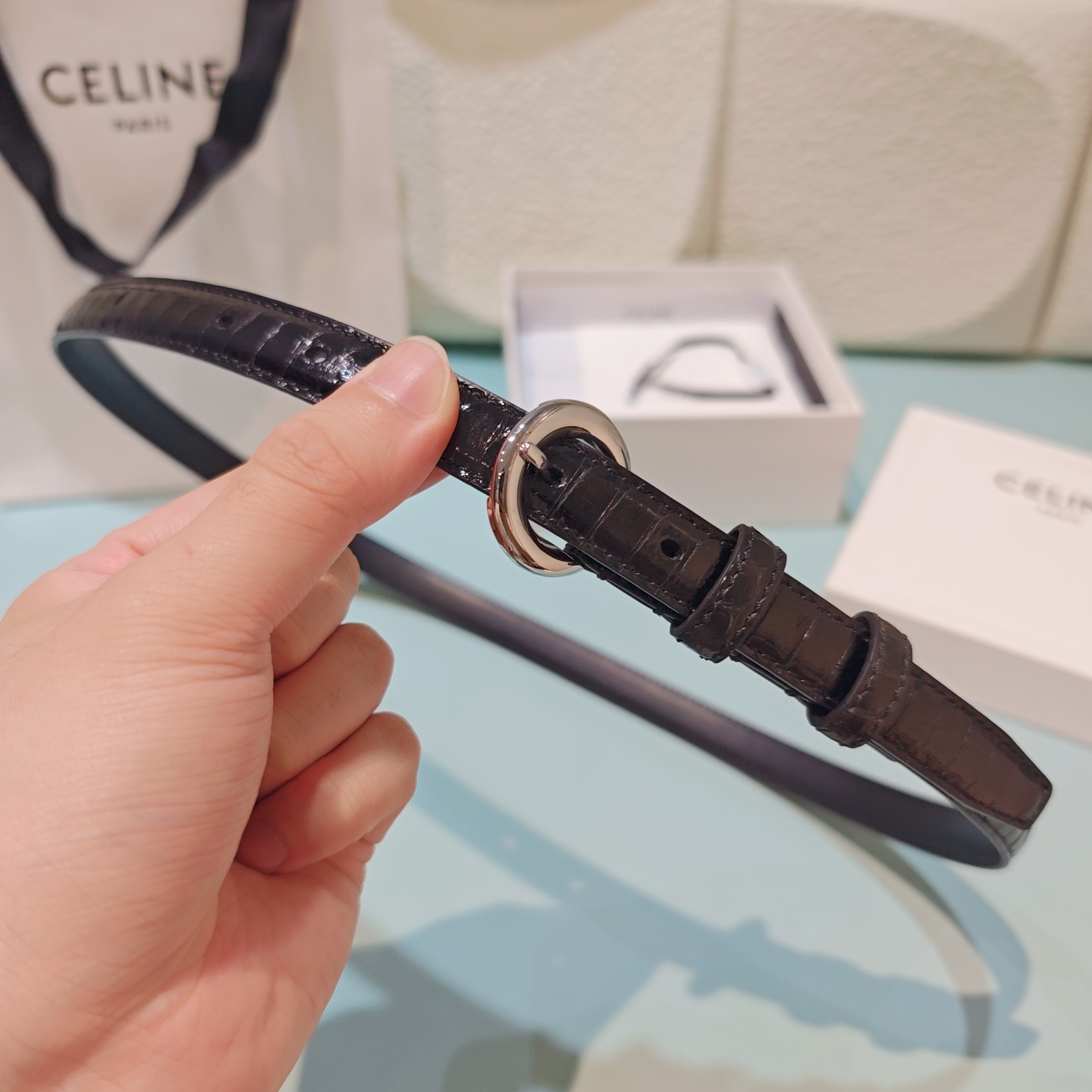 💥💥💥1.8cm赛琳CELINE腰带，双面头层牛皮，长度：75.80.85.90.95.100.欧，铜五