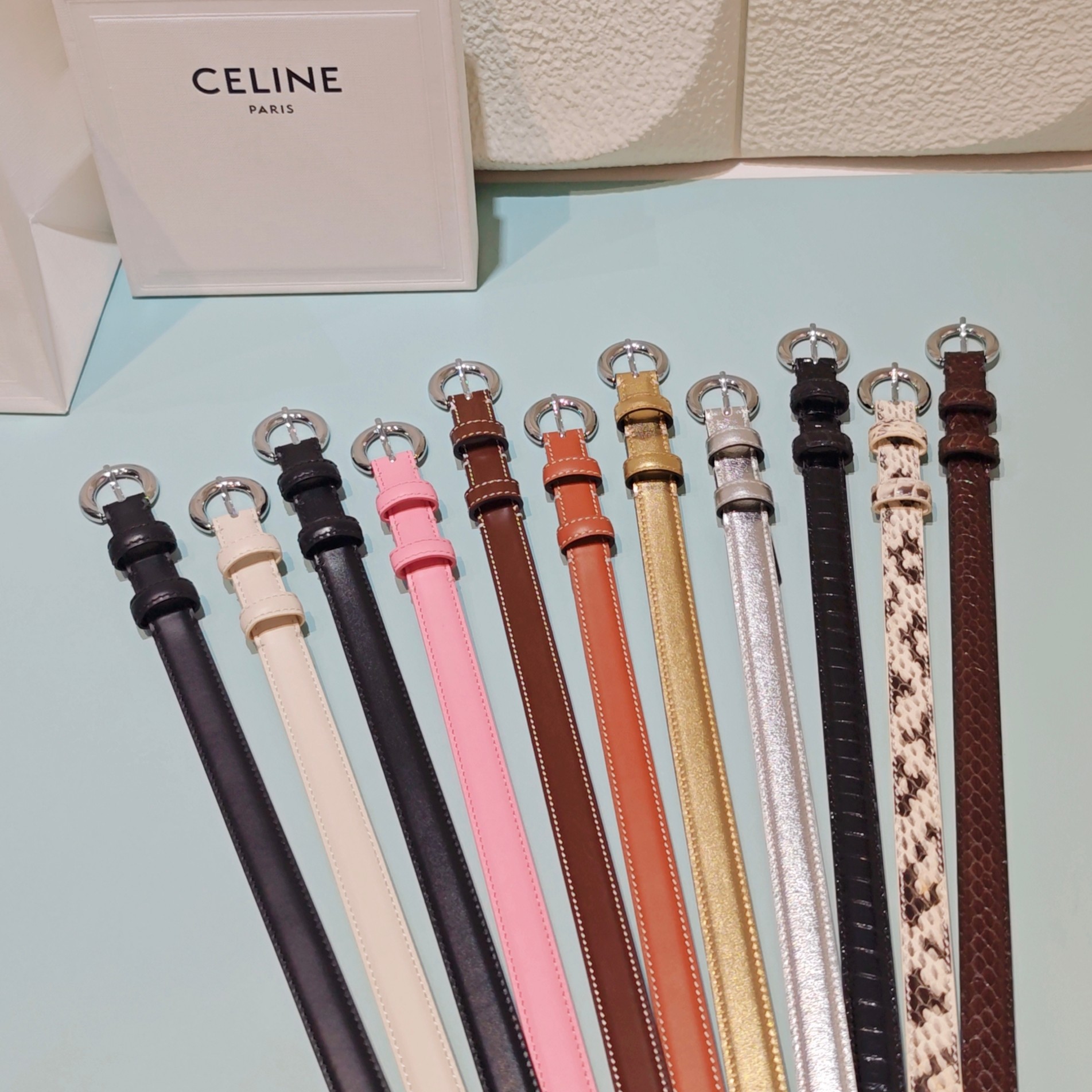 💥💥💥1.8cm赛琳CELINE腰带，双面头层牛皮，长度：75.80.85.90.95.100.欧，铜五