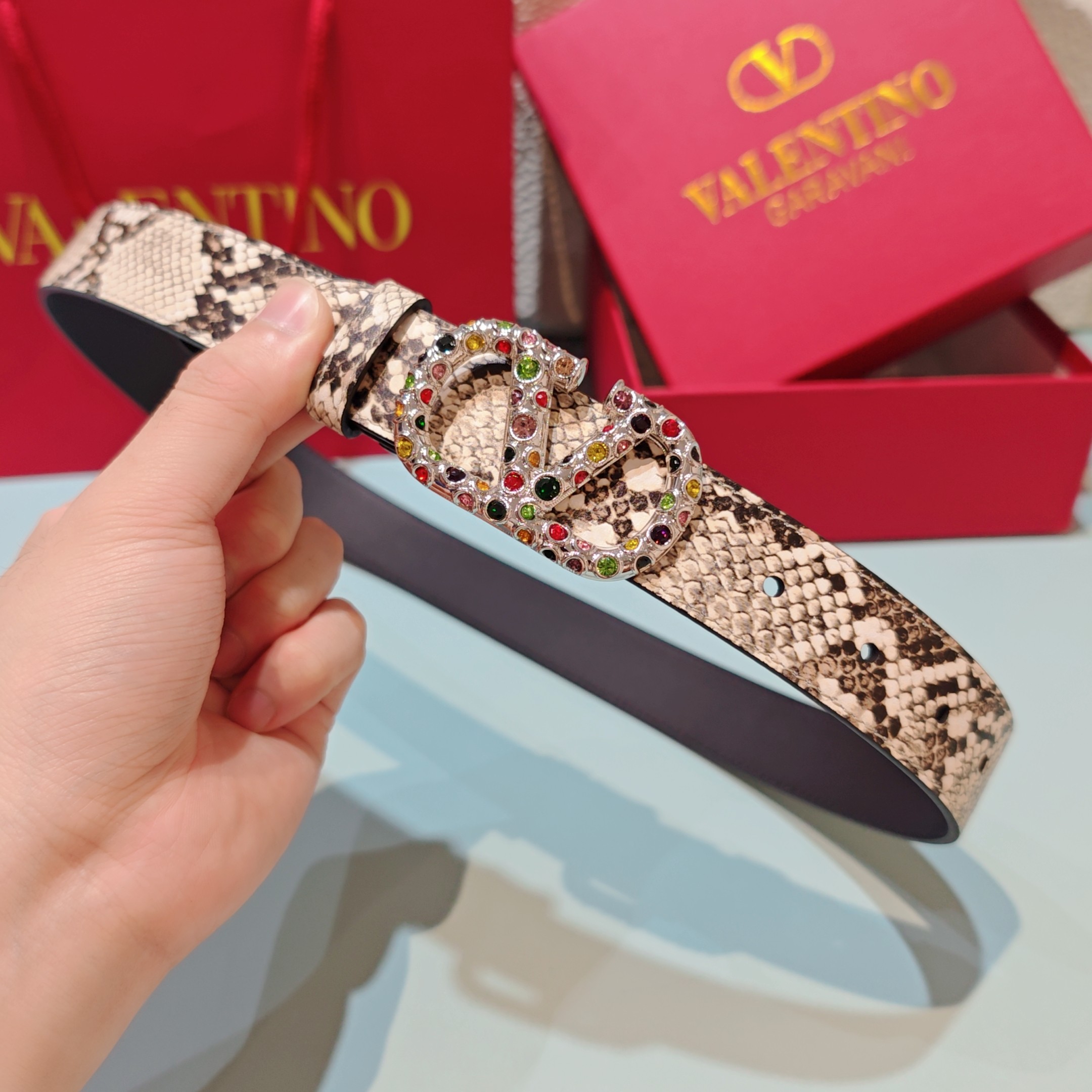 💥💥💥3.0cm华伦天奴腰带，双面头层牛皮，长度：75.80.85.90.95.100.105欧，铜五金