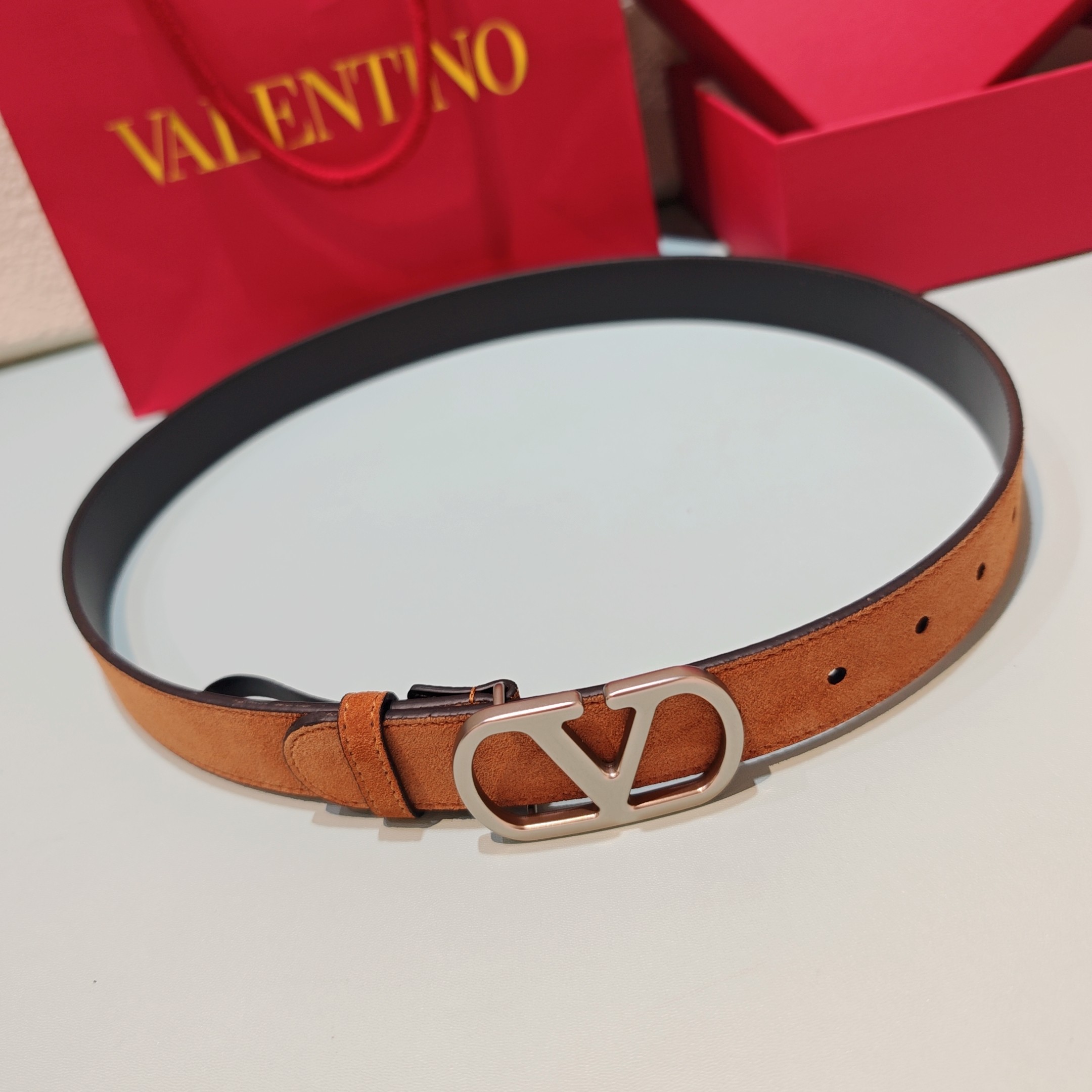 💥💥💥3.0cm 华伦天奴 腰带，双面头层牛皮，长度：75.80.85.90.95.100.105欧，铜