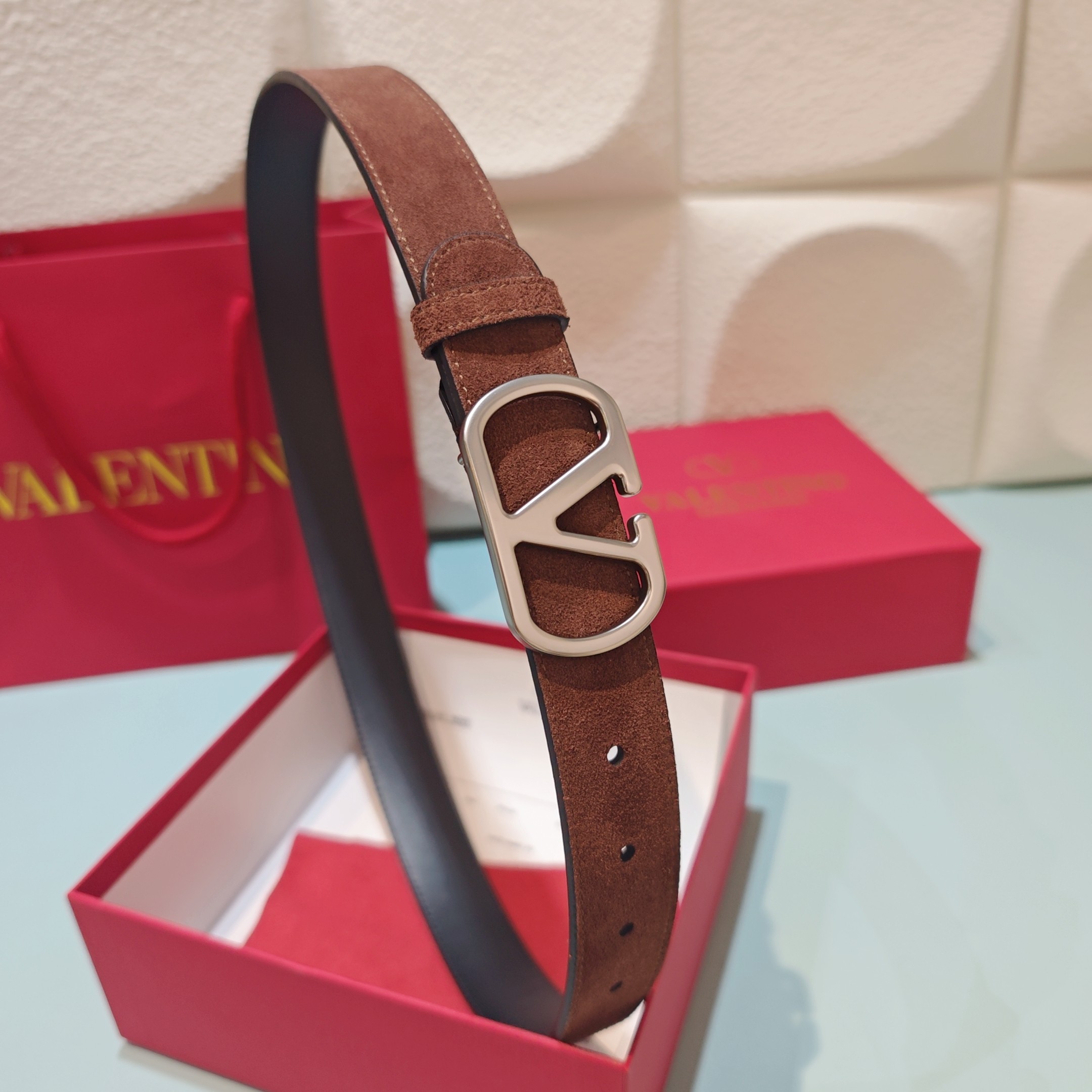 💥💥💥3.0cm 华伦天奴 腰带，双面头层牛皮，长度：75.80.85.90.95.100.105欧，铜