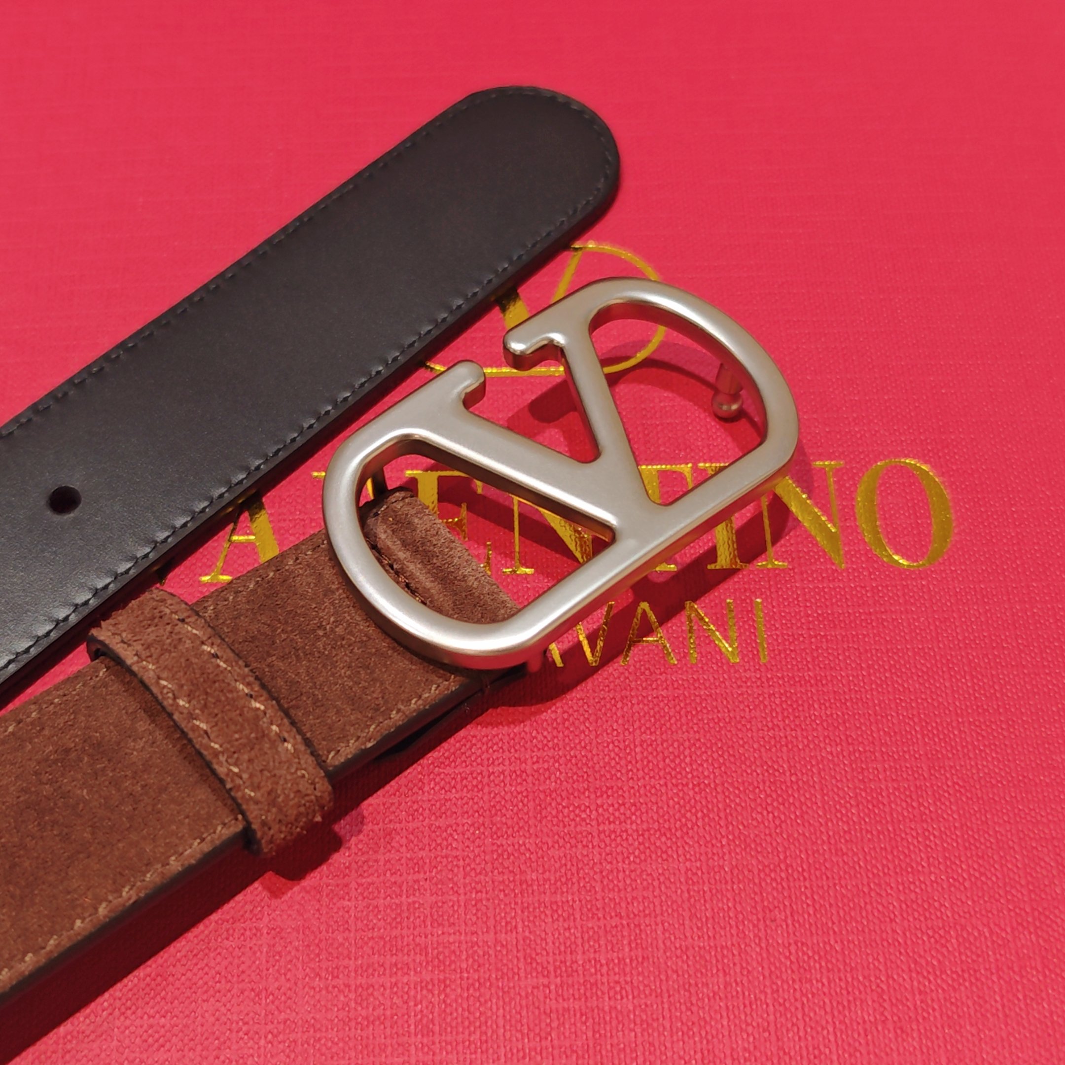 💥💥💥3.0cm 华伦天奴 腰带，双面头层牛皮，长度：75.80.85.90.95.100.105欧，铜