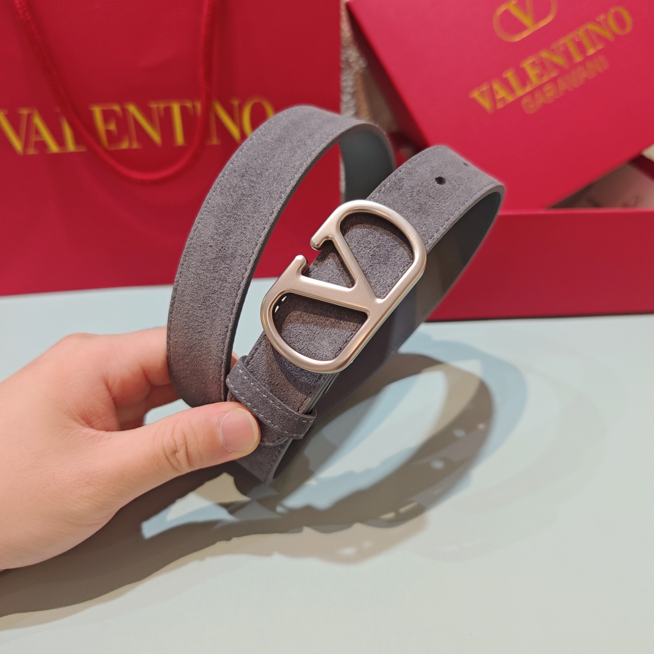 💥💥💥3.0cm 华伦天奴 腰带，双面头层牛皮，长度：75.80.85.90.95.100.105欧，铜