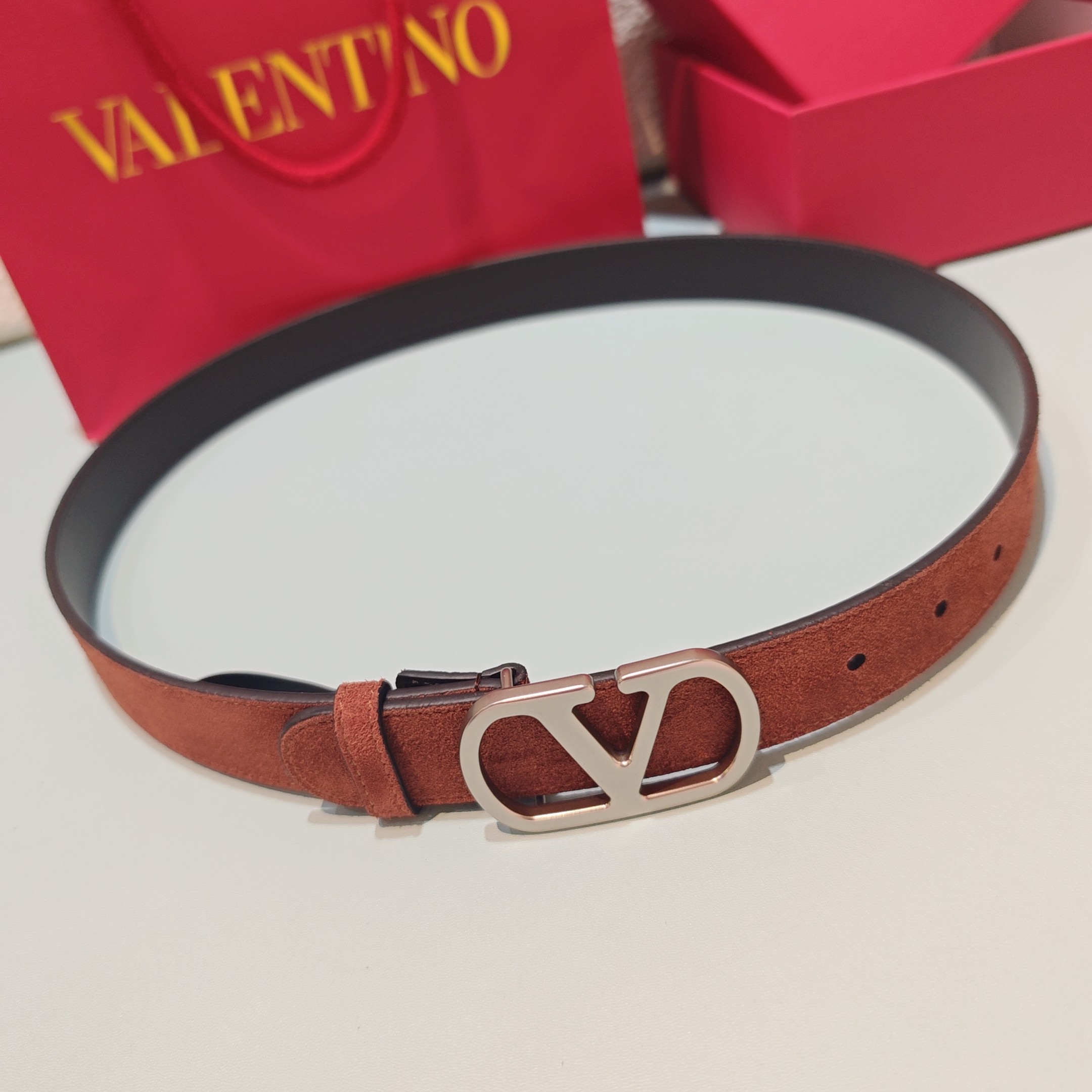 💥💥💥3.0cm 华伦天奴 腰带，双面头层牛皮，长度：75.80.85.90.95.100.105欧，铜