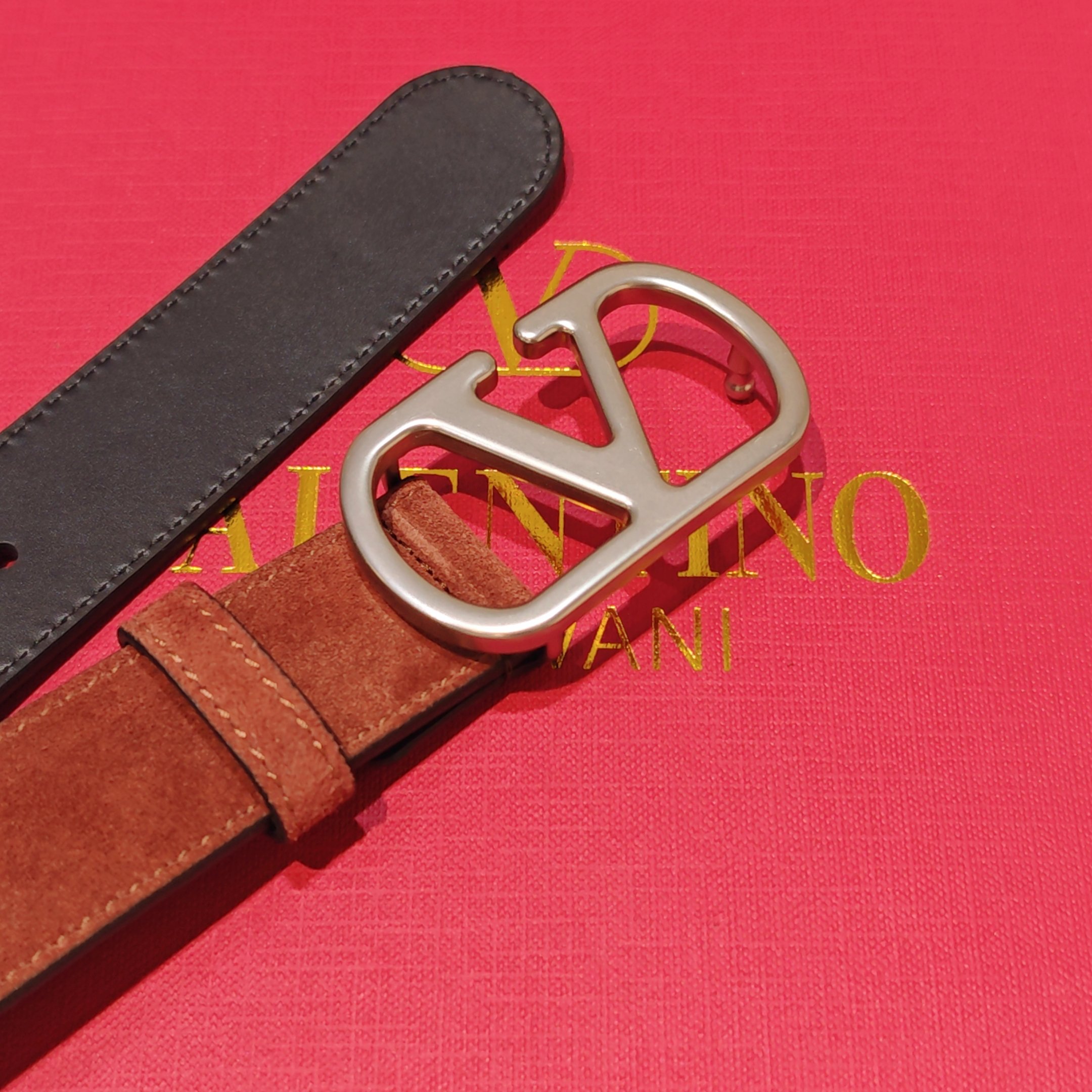 💥💥💥3.0cm 华伦天奴 腰带，双面头层牛皮，长度：75.80.85.90.95.100.105欧，铜