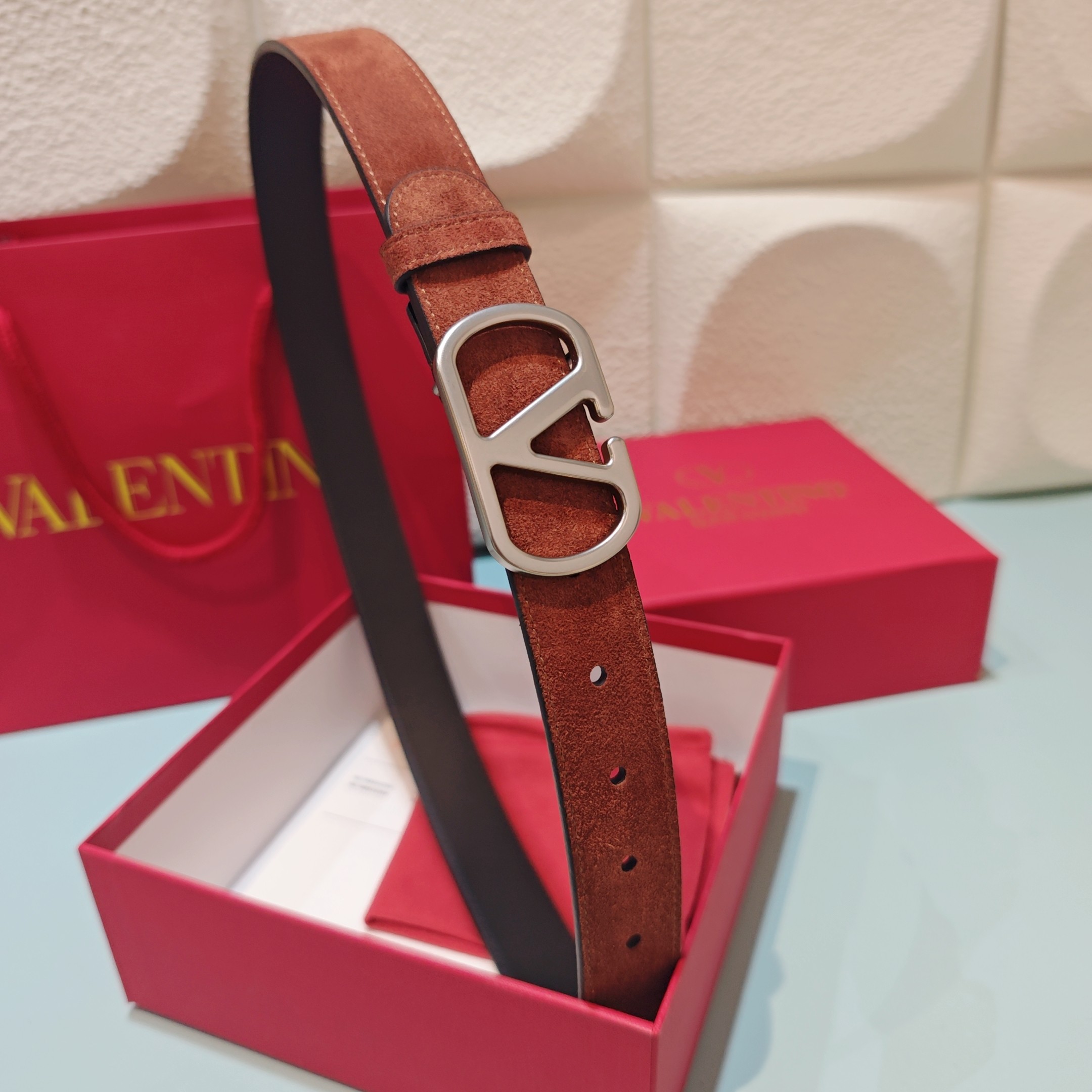 💥💥💥3.0cm 华伦天奴 腰带，双面头层牛皮，长度：75.80.85.90.95.100.105欧，铜