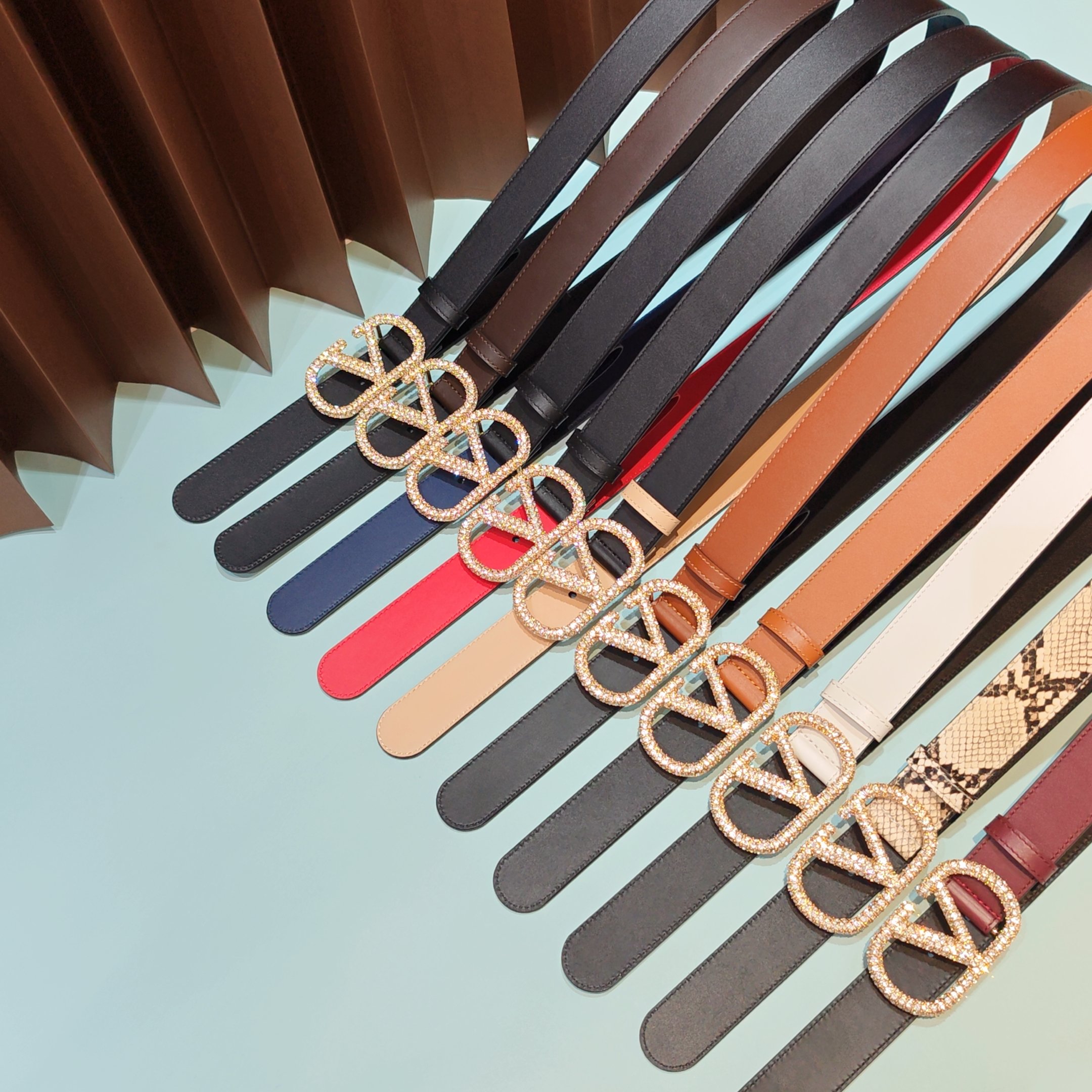 💥💥💥3.0cm 华伦天奴 腰带，双面头层牛皮，长度：75.80.85.90.95.100.105欧，铜