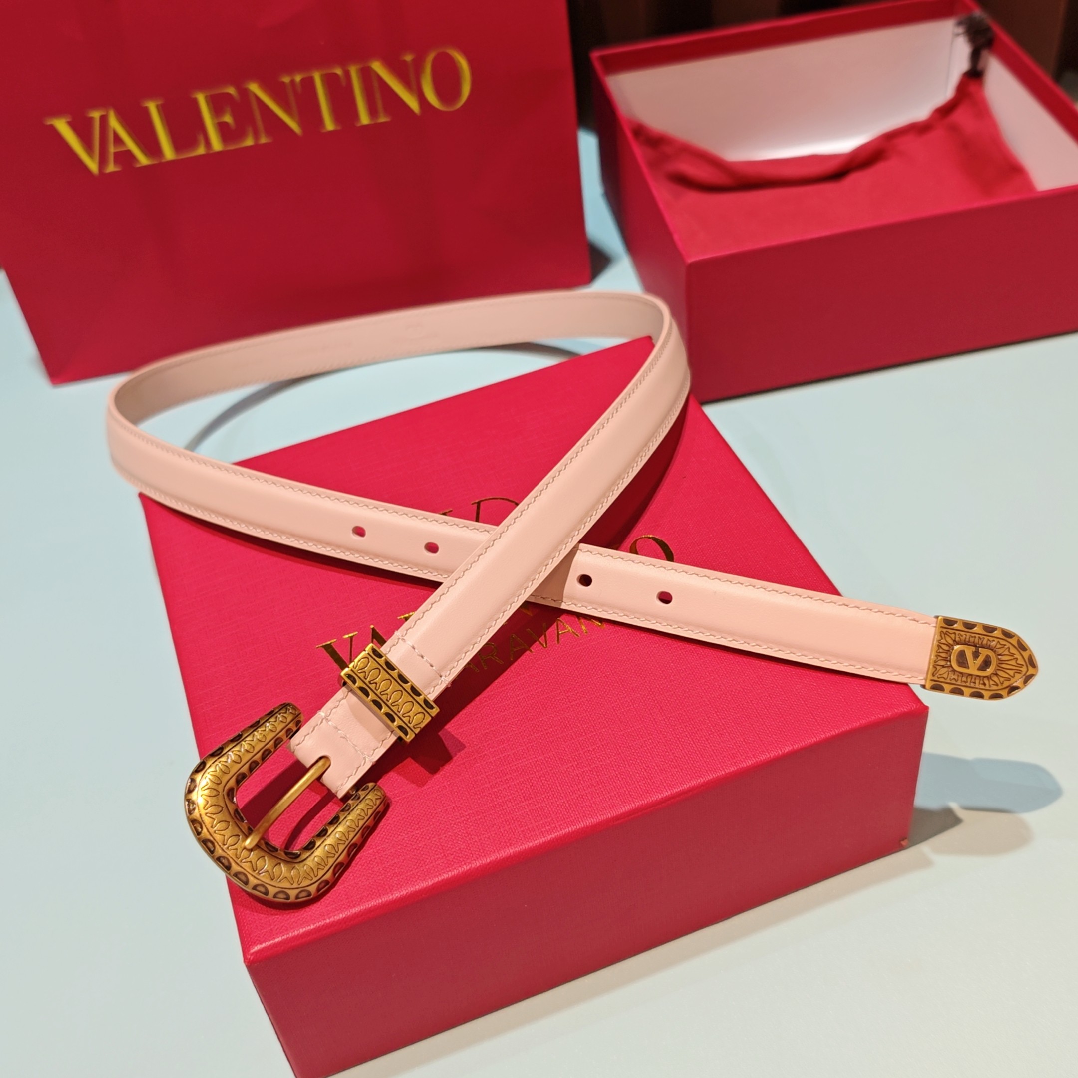 💥💥💥2.0cm 华伦天奴 腰带，双面头层牛皮，长度：75.80.85.90.95.100.105欧，铜