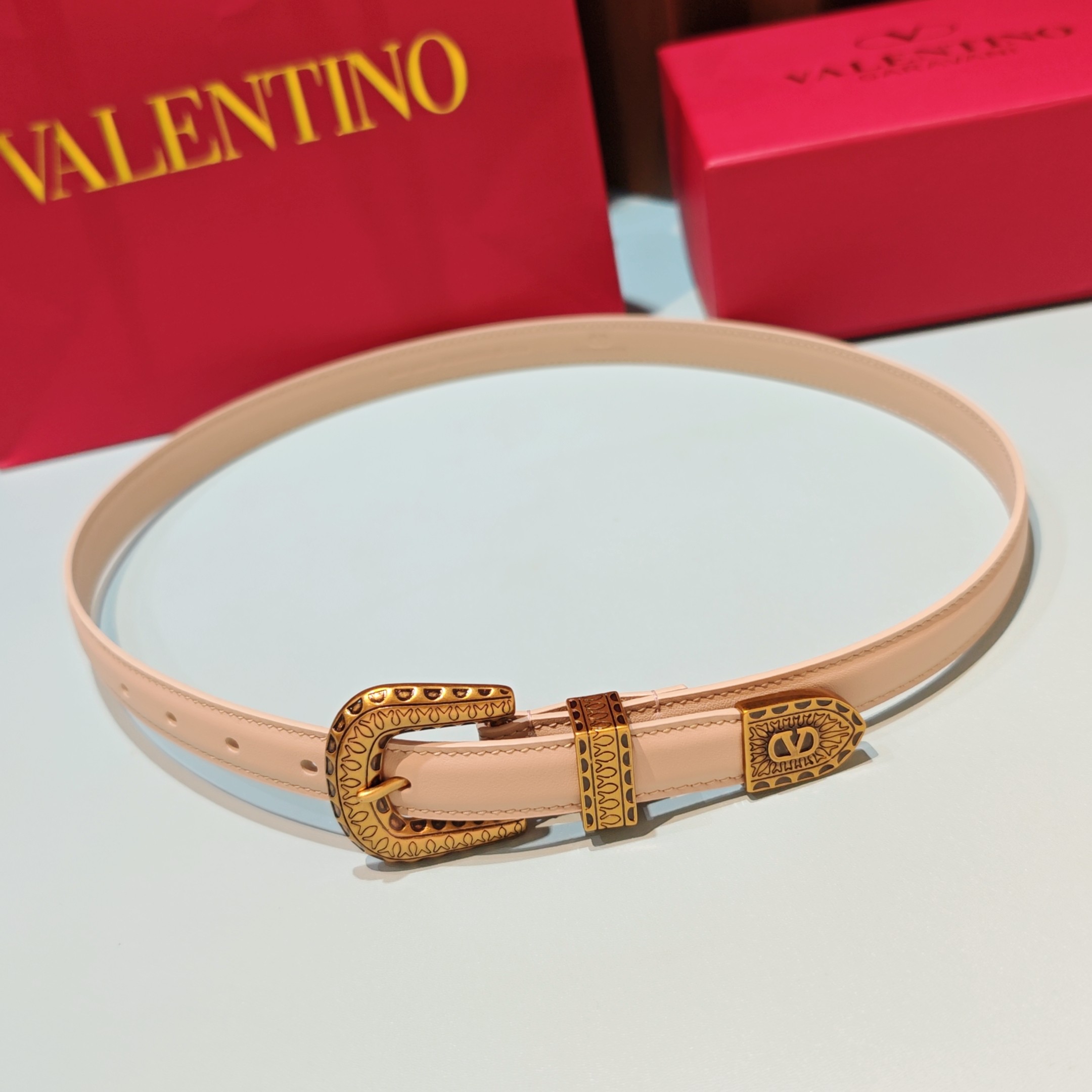 💥💥💥2.0cm 华伦天奴 腰带，双面头层牛皮，长度：75.80.85.90.95.100.105欧，铜