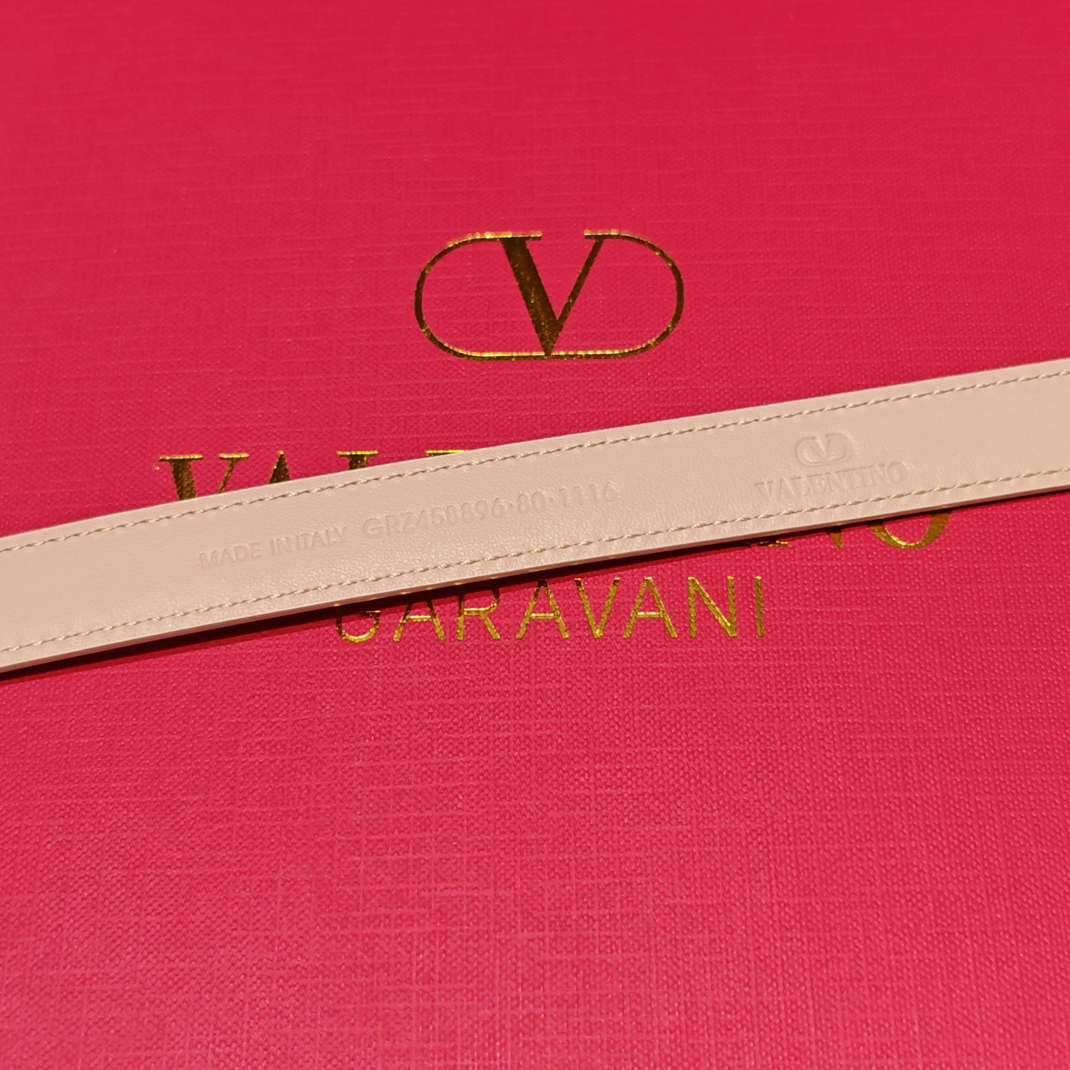 💥💥💥2.0cm 华伦天奴 腰带，双面头层牛皮，长度：75.80.85.90.95.100.105欧，铜