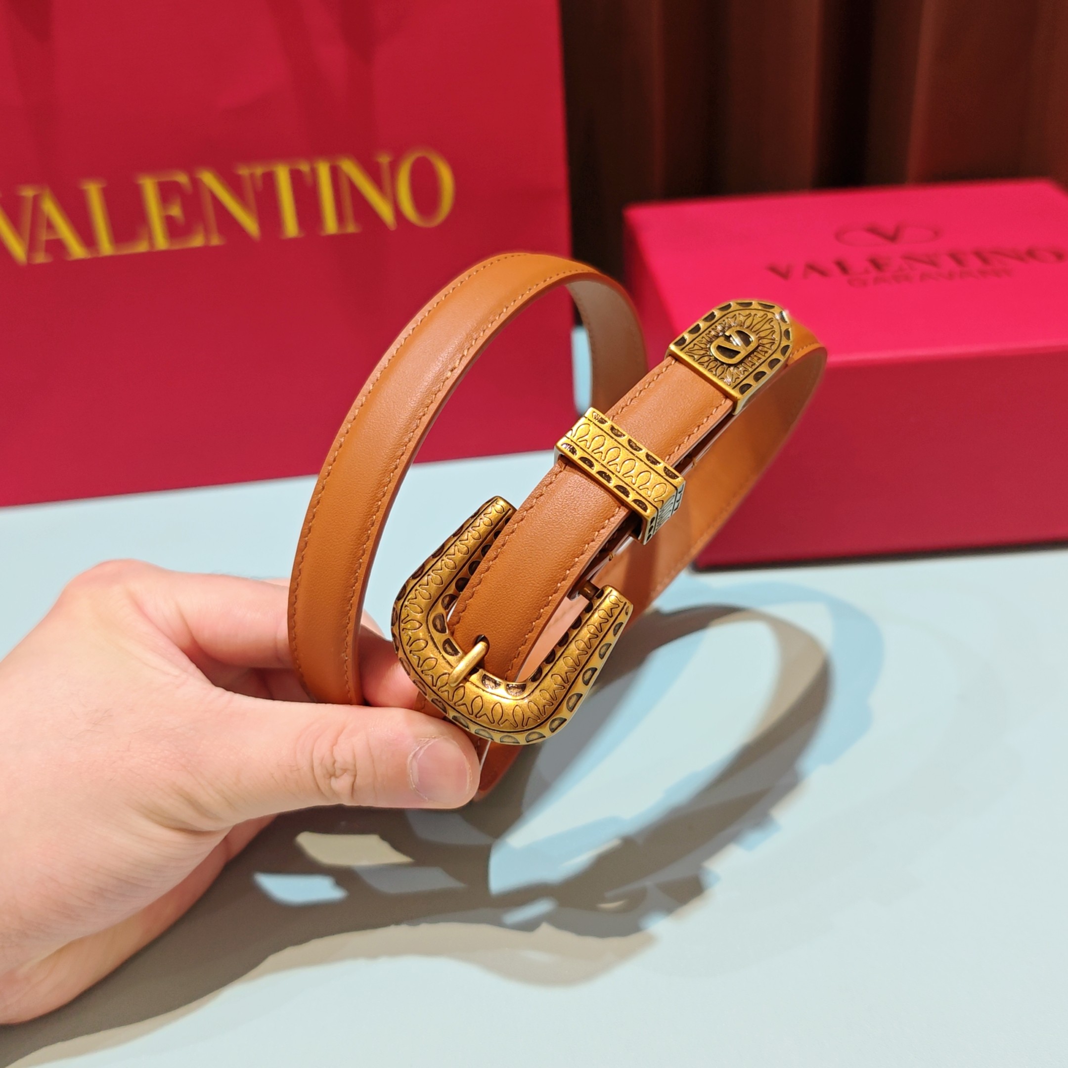 💥💥💥2.0cm 华伦天奴 腰带，双面头层牛皮，长度：75.80.85.90.95.100.105欧，铜