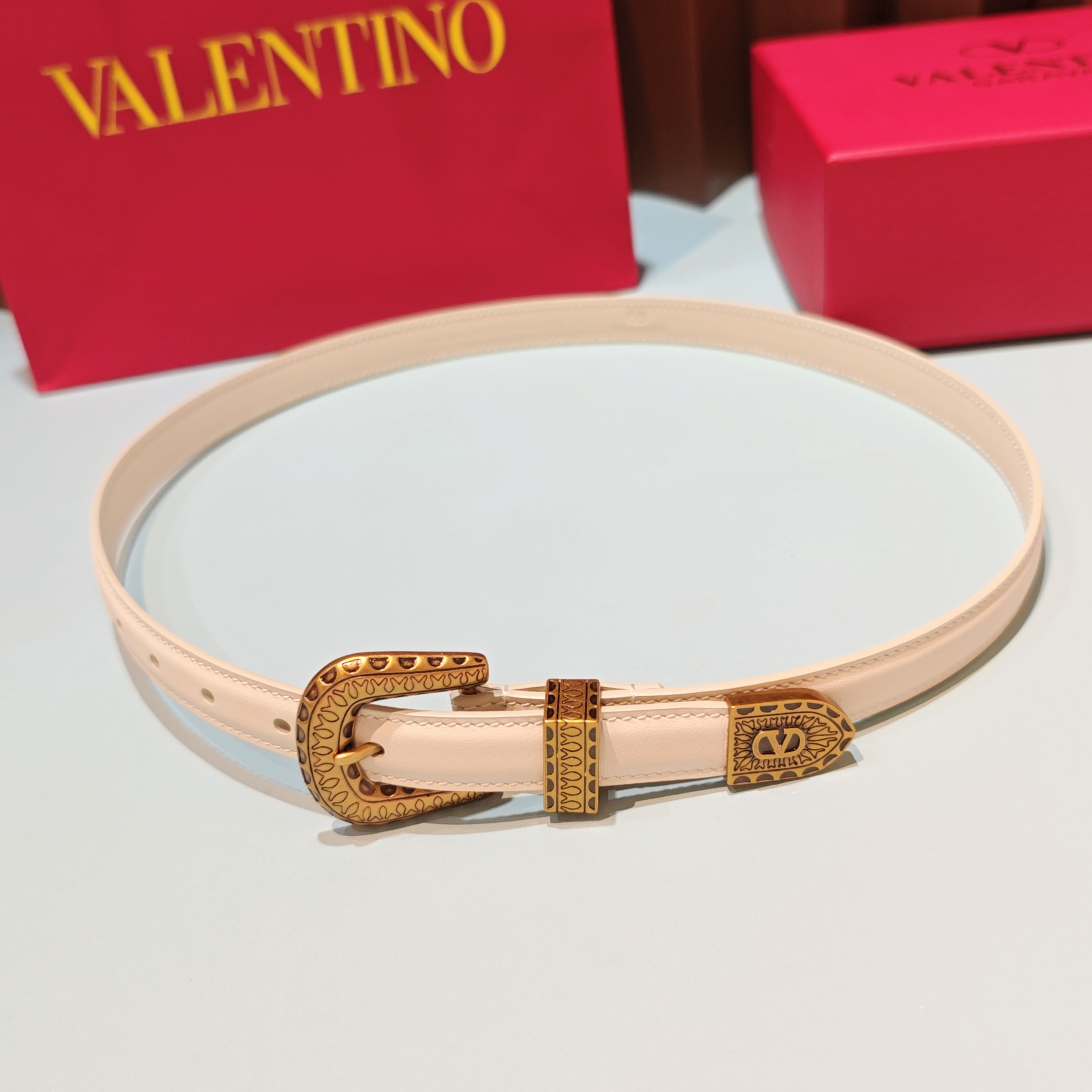 💥💥💥2.0cm 华伦天奴 腰带，双面头层牛皮，长度：75.80.85.90.95.100.105欧，铜